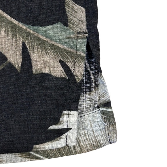 Caribbean Black‎ Green Hawaiian Print Silk Button-up Short Sleeve Shirt M - Picture 4 of 9